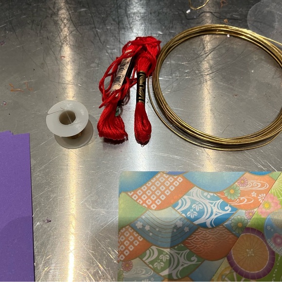 Origami Crane Kit: Paper Wire Thread - Picture 4 of 6